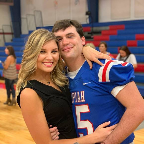 Meet your Posher, Kylie - Picture 1 of 1